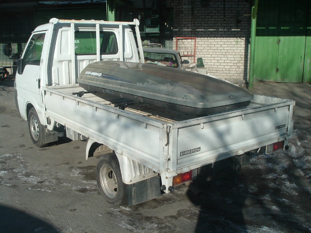 2000 Mazda Bongo Photos