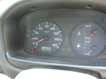 2000 Mazda Bongo Pics