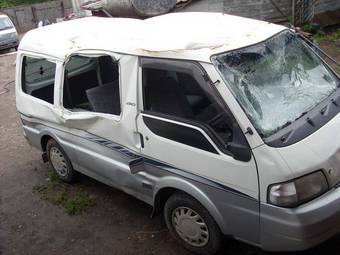 2000 Mazda Bongo Photos