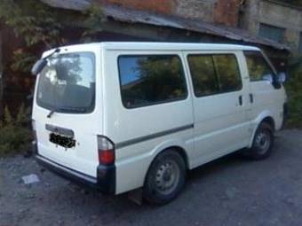 2000 Mazda Bongo Photos