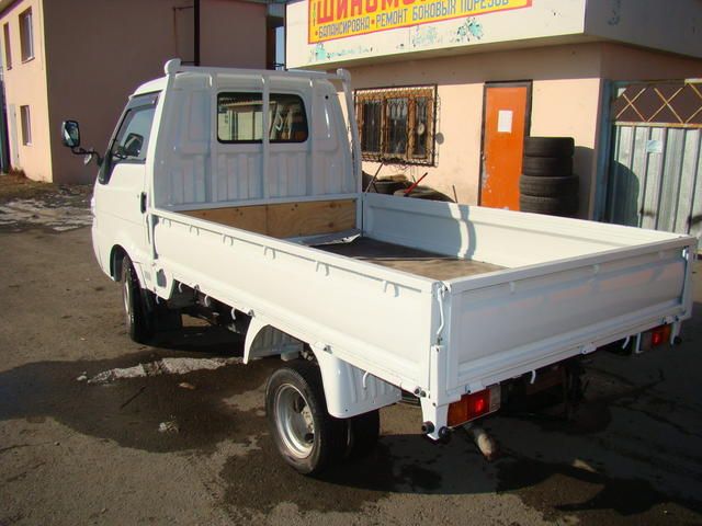 2001 Mazda Bongo