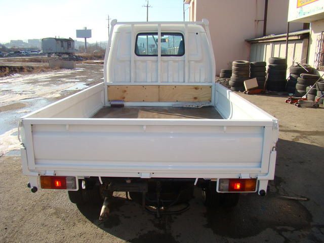 2001 Mazda Bongo