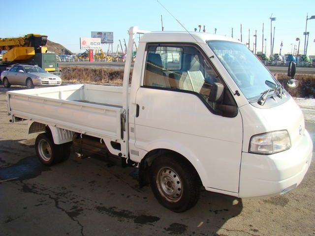 2001 Mazda Bongo