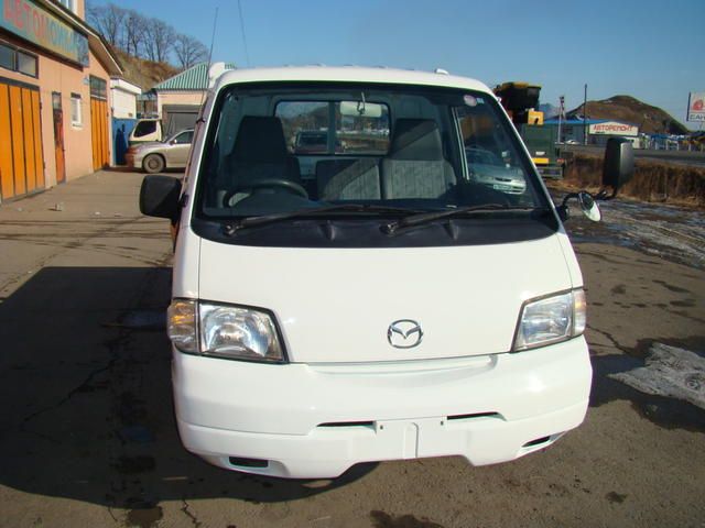 2001 Mazda Bongo
