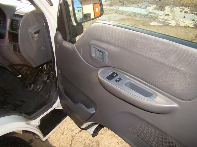 2001 Mazda Bongo