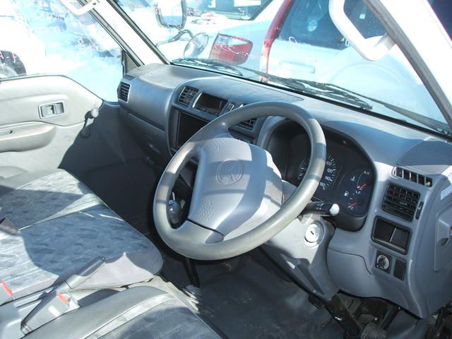 2001 Mazda Bongo