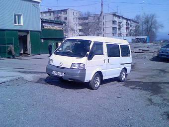 2001 Mazda Bongo Photos