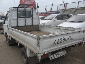 2001 Mazda Bongo Pictures
