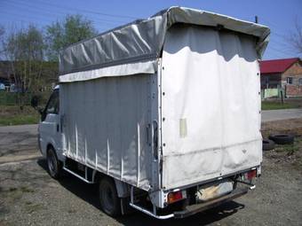 2001 Mazda Bongo Photos