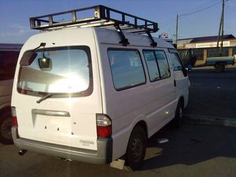 2001 Mazda Bongo Photos