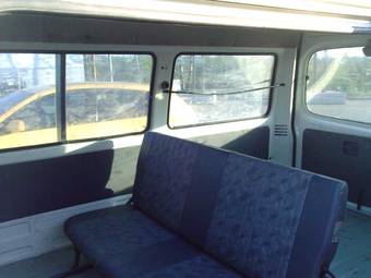2001 Mazda Bongo Photos
