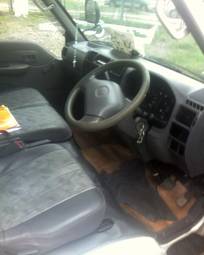 2001 Mazda Bongo Pictures