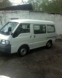 2001 Mazda Bongo Pictures