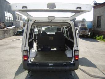 2001 Mazda Bongo Photos