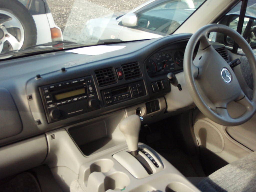 2002 Mazda Bongo