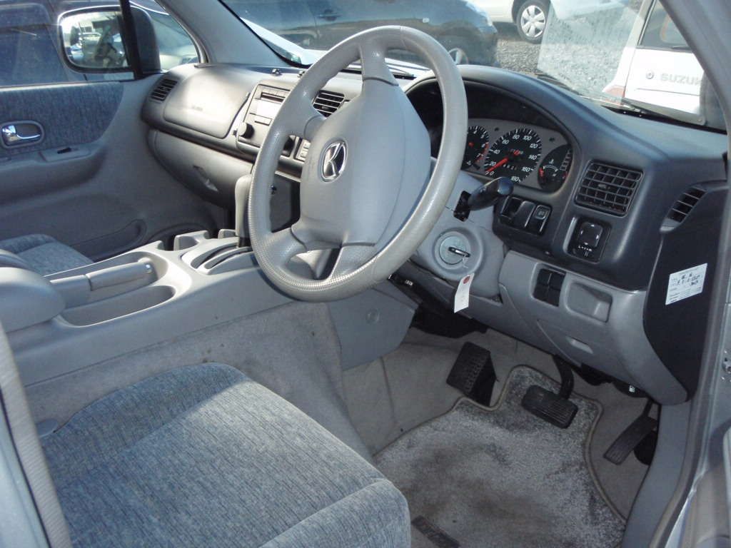 2002 Mazda Bongo