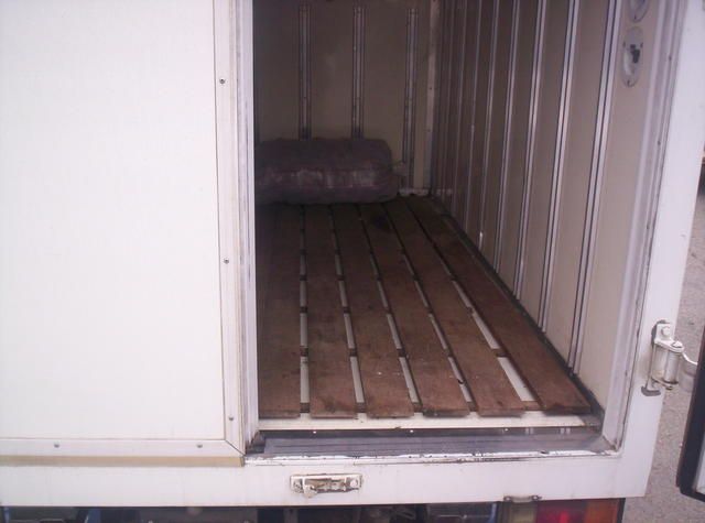 2002 Mazda Bongo
