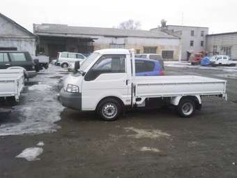 2002 Mazda Bongo