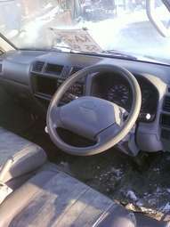 2002 Mazda Bongo Pictures