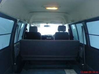 2002 Mazda Bongo Pictures