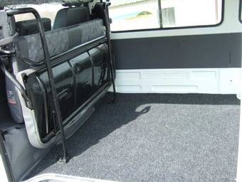 2002 Mazda Bongo Images