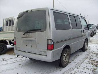 2002 Mazda Bongo Pictures