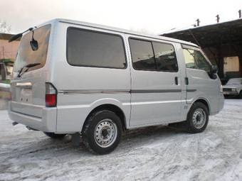 2002 Mazda Bongo Pictures
