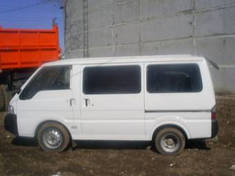 2002 Mazda Bongo Pictures