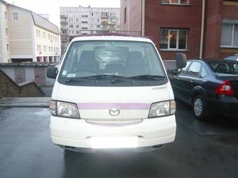 2002 Mazda Bongo Photos