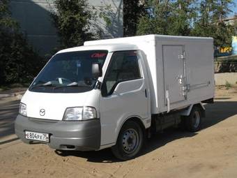 2002 Mazda Bongo Photos