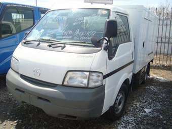 2003 Mazda Bongo Photos