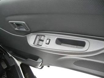 2003 Mazda Bongo Pictures