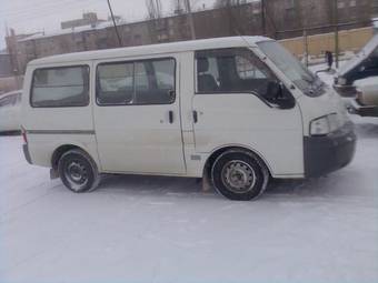 2003 Mazda Bongo Pictures