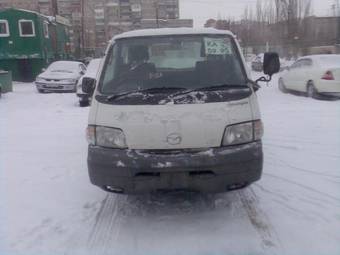 2003 Mazda Bongo Pictures