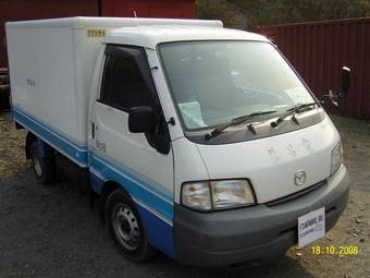 2003 Mazda Bongo Pics