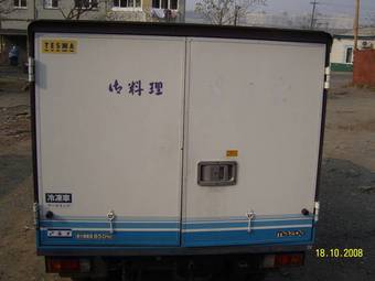 2003 Mazda Bongo Photos