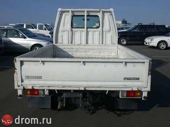 2003 Mazda Bongo Pictures