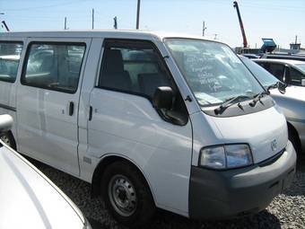 2003 Mazda Bongo Pictures