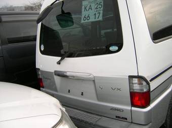 2003 Mazda Bongo Pictures