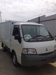 2003 Mazda Bongo Photos