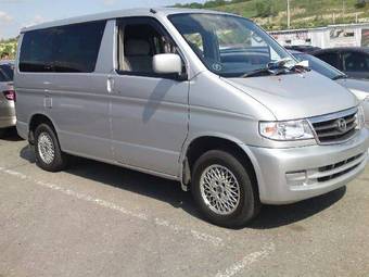 2003 Mazda Bongo Pictures