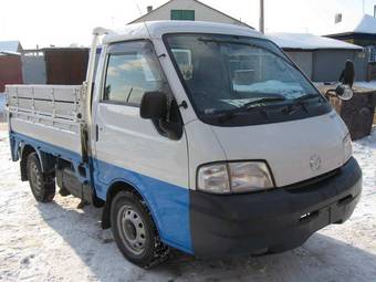 2003 Mazda Bongo Pictures