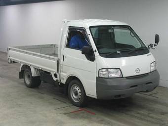 2005 Mazda Bongo Pictures