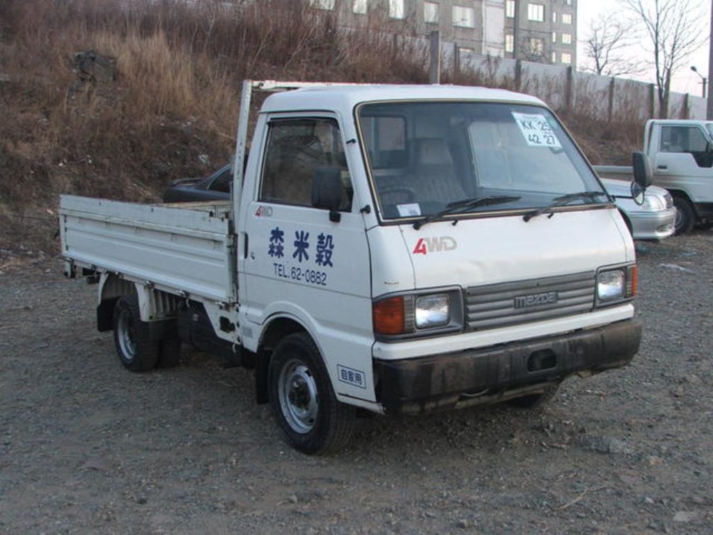 Дром амурская область грузовики. Mazda Bongo 1983 грузовик. Mazda Bongo Brawny 4wd. Mazda Bongo, 1993. Mazda Bongo Brawny sd2at504131.