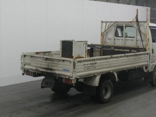 1999 Mazda Bongo Brawny Photos