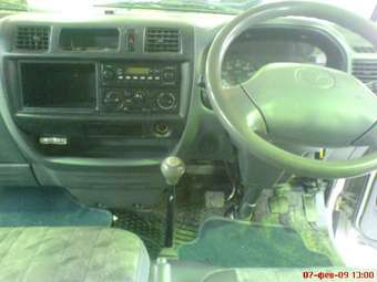 1999 Mazda Bongo Brawny Images