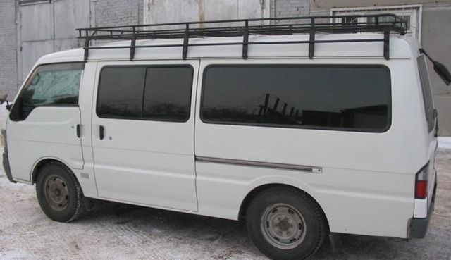 2000 Mazda Bongo Brawny