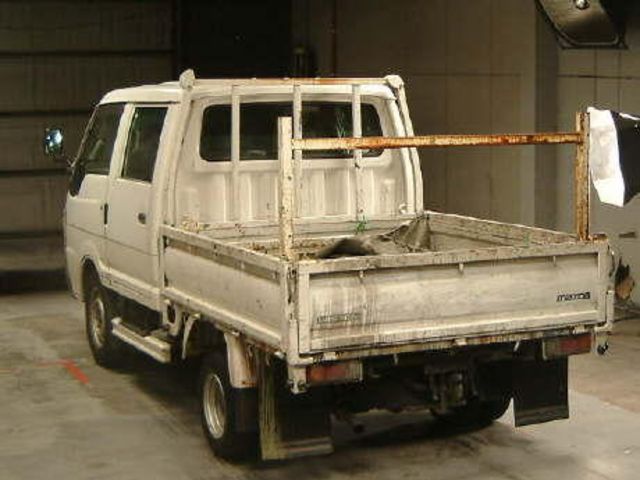 2000 Mazda Bongo Brawny