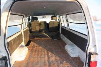 2000 Mazda Bongo Brawny Pictures