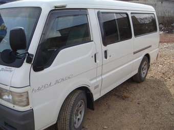 2000 Mazda Bongo Brawny Pics